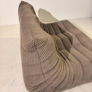 Niedriges 2-Sitzer Sofa aus Cord | DREAMOA