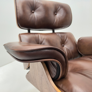 Chefsessel & Ottoman – Skulpturales Leder Lounge-Set | DREAMOA
