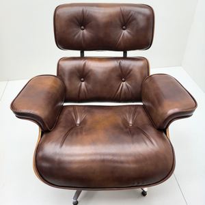 Chefsessel & Ottoman – Skulpturales Leder Lounge-Set | DREAMOA