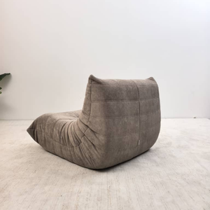 Niedriger Lounge-Sessel und Ottoman aus Wildleder | DREAMOA