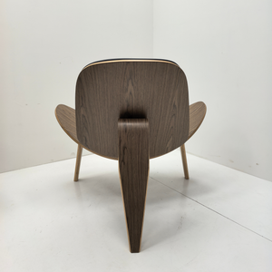 Schalenstuhl – Bugholz-Loungesessel aus Leder | DREAMOA