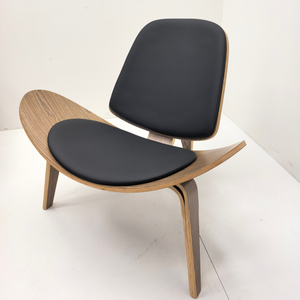 Schalenstuhl – Bugholz-Loungesessel aus Leder | DREAMOA