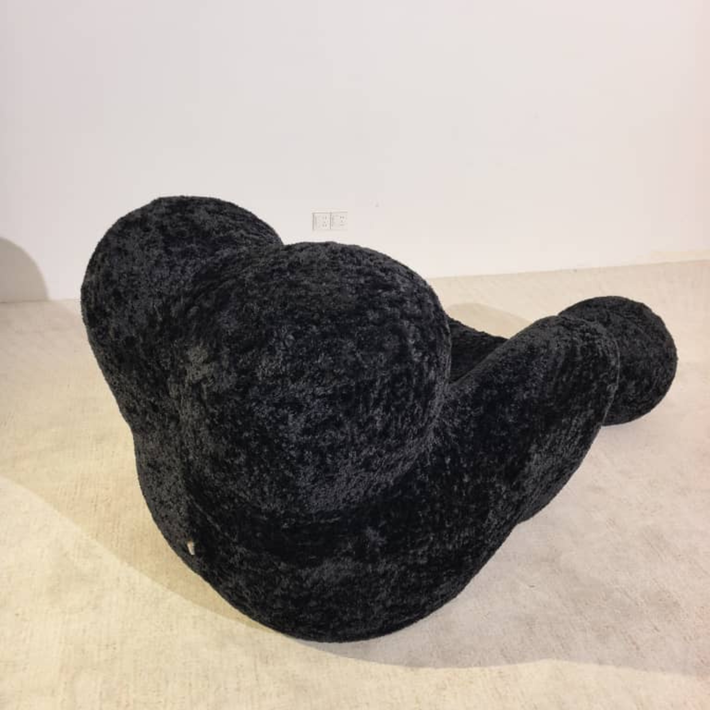 up chair teddy noir
