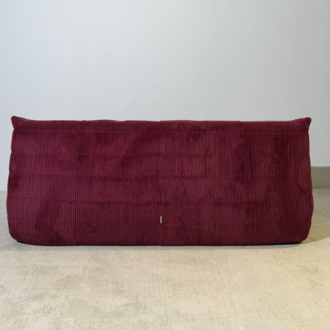 low sofa bordeaux set