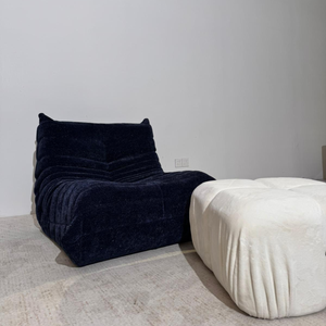 Niedriges skulpturales Sofa aus schwarzem Glitzer | DREAMOA