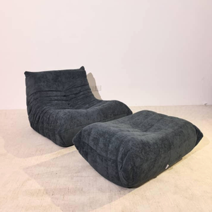 Niedriger plissierter Ottoman aus Veloursleder | DREAMOA