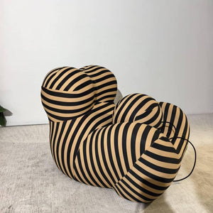 Mama Design Chair – Skulpturaler Akzent-Sessel | DREAMOA